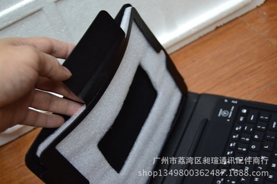 廣州昶瑄通訊配件商行 蘋(píng)果iPad 2/3/4藍(lán)牙鍵盤(pán)皮套工廠直銷全解析